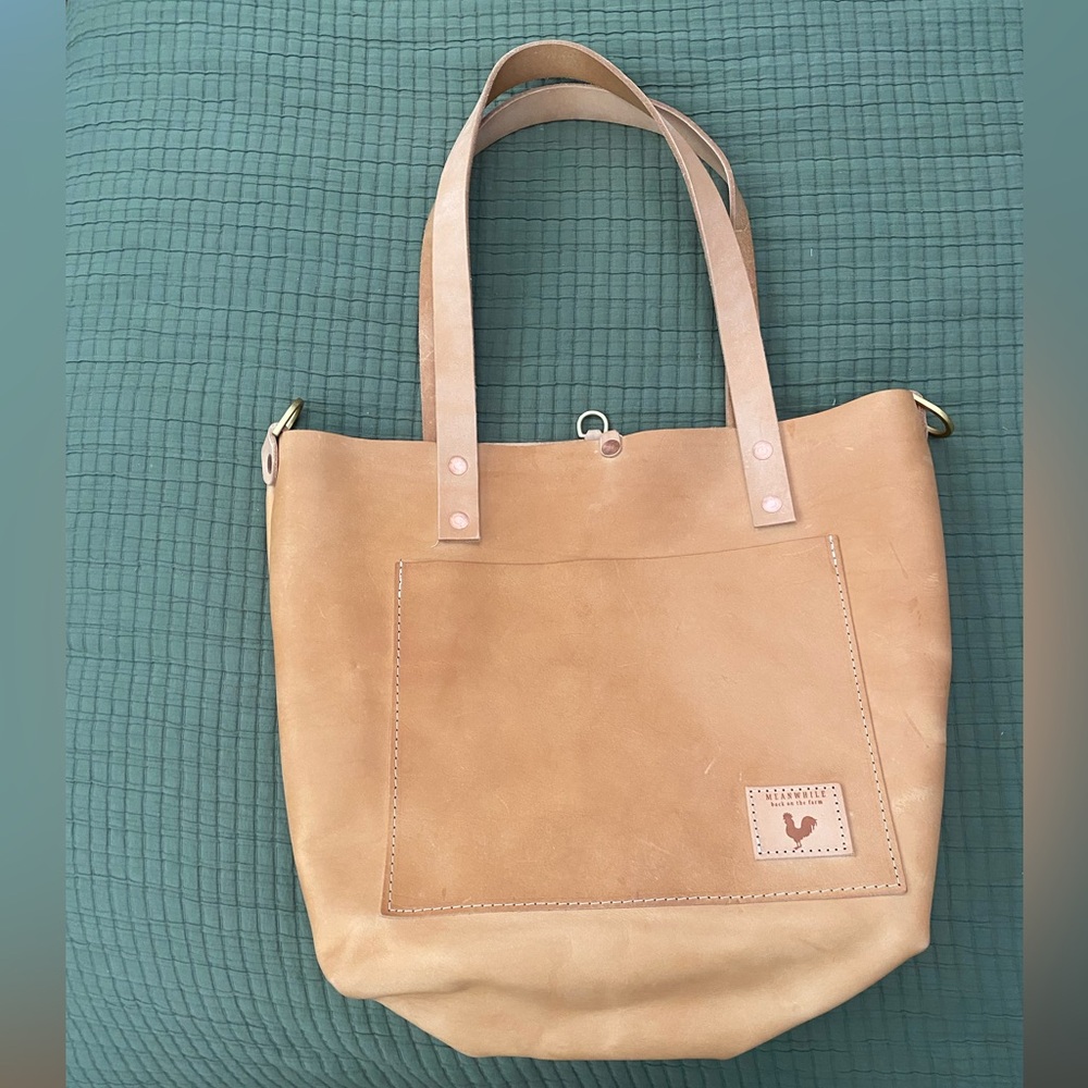 Virginia Leather Signature Tote
